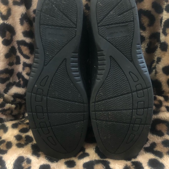 Maui Island Loafer Wmns size 8 (Final Price) - Picture 6 of 6